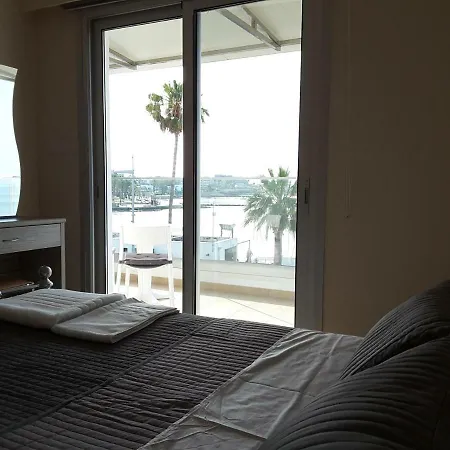 Lighthouse By The Sea Lovely 2bdr *