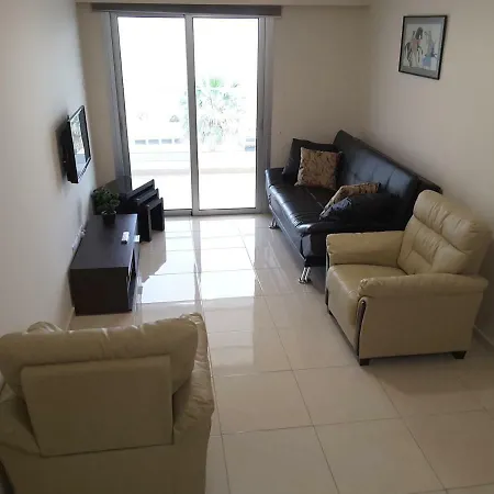 Lighthouse Seafront Panorama - Kato Apartment *
