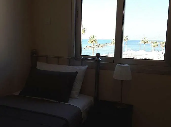 Lighthouse By The Sea Lovely 2bdr