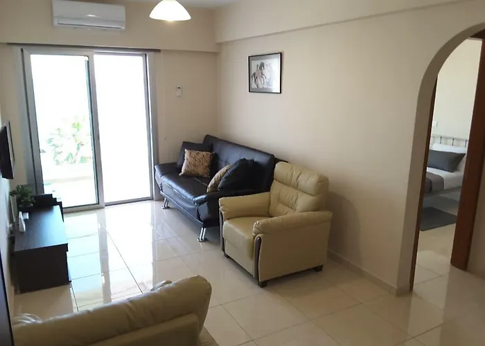 Apartmán Lighthouse By The Sea Lovely 2bdr Paphos