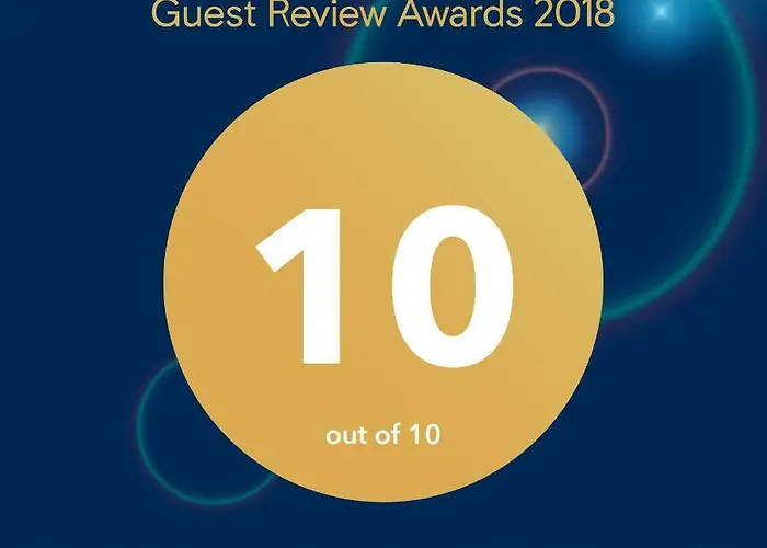 Lighthouse By The Sea Lovely 2bdr Paphos