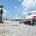 Lighthouse By The Sea Lovely 2bdr * Paphos