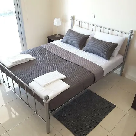 Lighthouse By The Sea Lovely 2bdr Apartament *